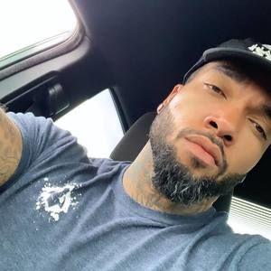 Meet your Posher, Travis